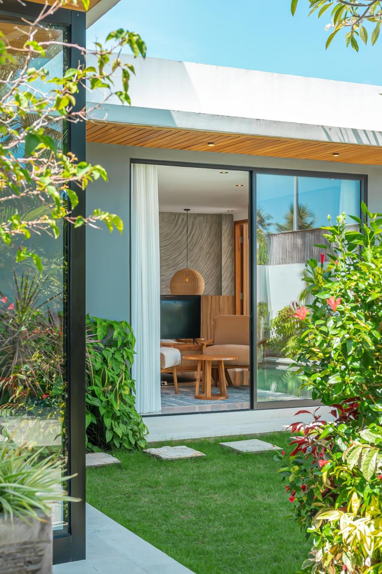 Villa Arunika - Stylish Tropical 2Br Villa Close To Nyanyi Beach! Selemadeg Exteriör bild