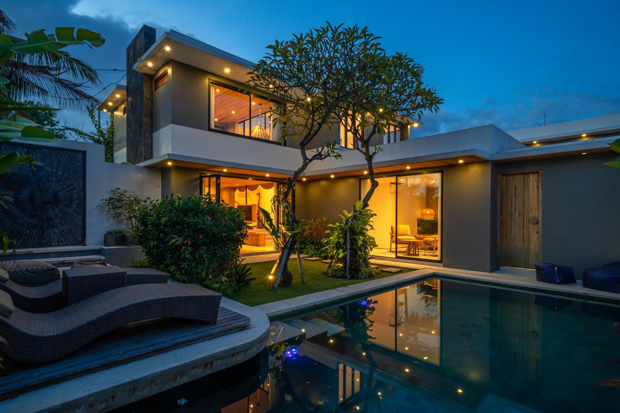 Villa Arunika - Stylish Tropical 2Br Villa Close To Nyanyi Beach! Selemadeg Exteriör bild